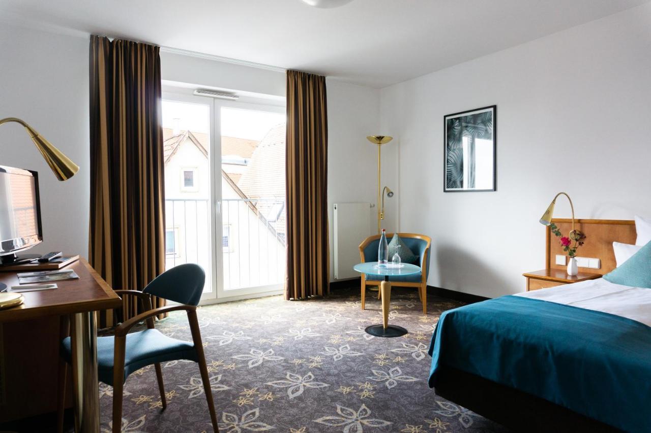 Hotel Wuerttemberger Hof Ерінґен Екстер'єр фото