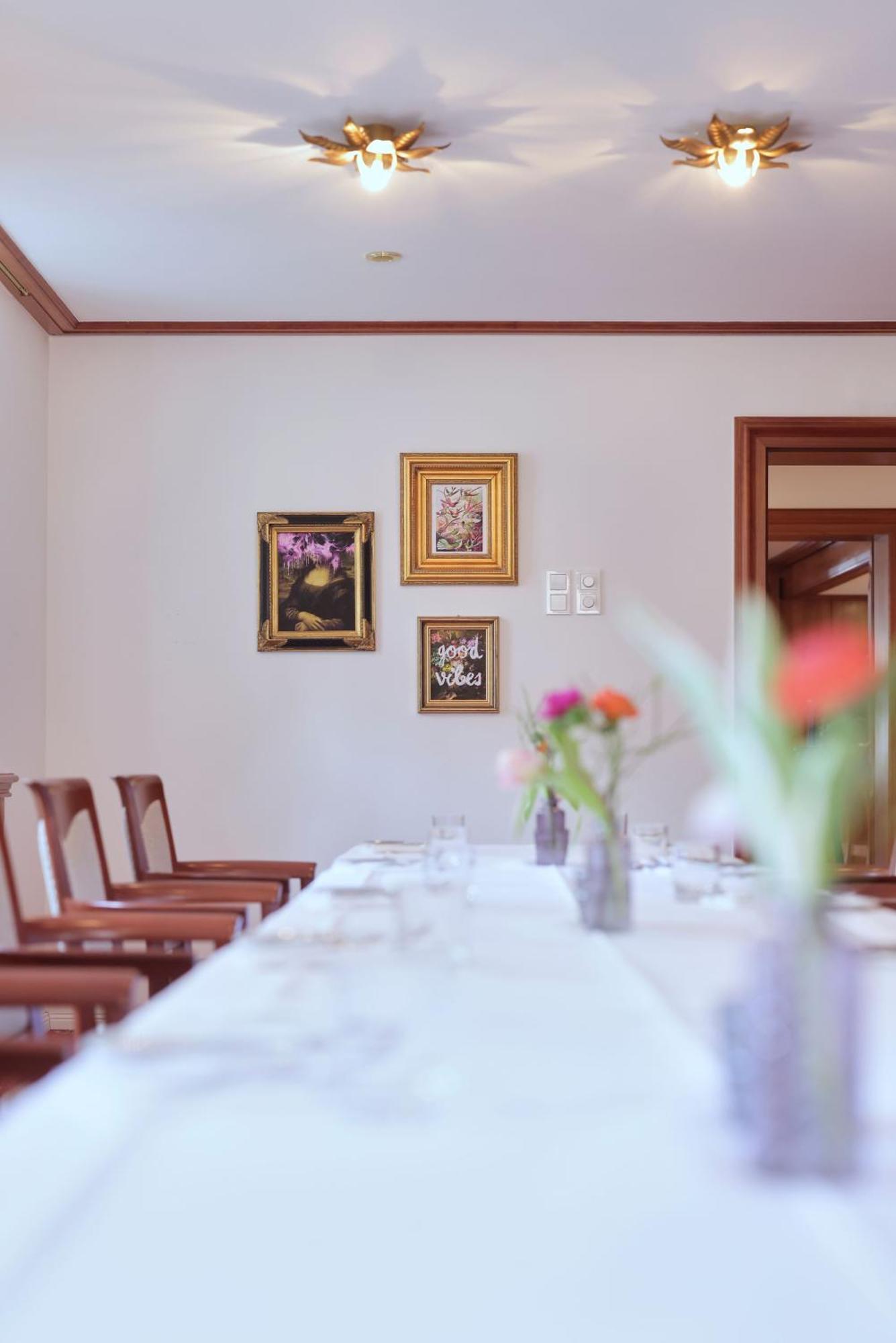 Hotel Wuerttemberger Hof Ерінґен Екстер'єр фото