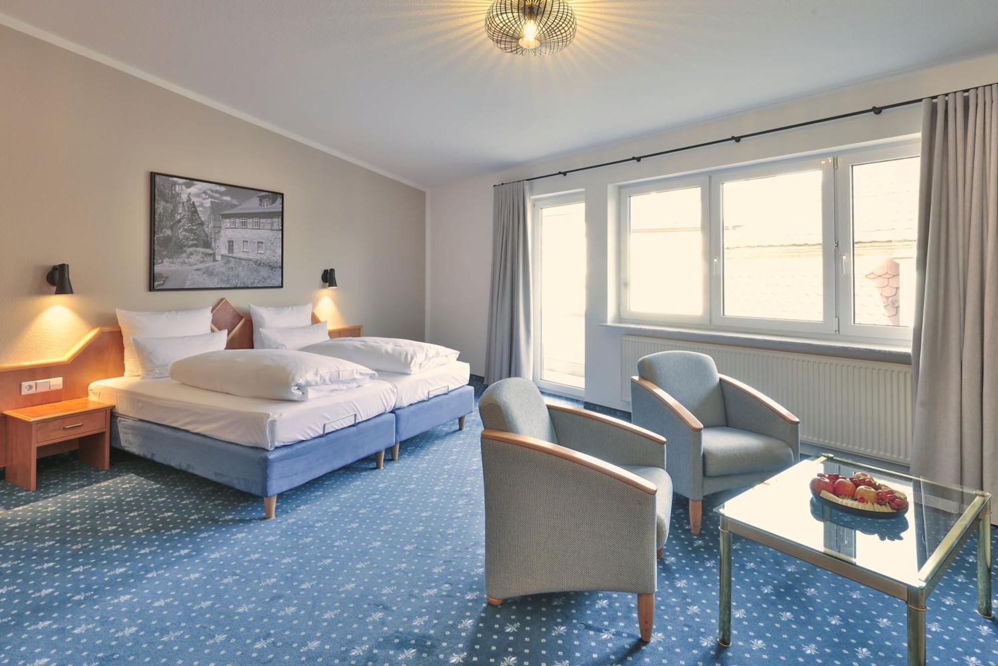 Hotel Wuerttemberger Hof Ерінґен Екстер'єр фото