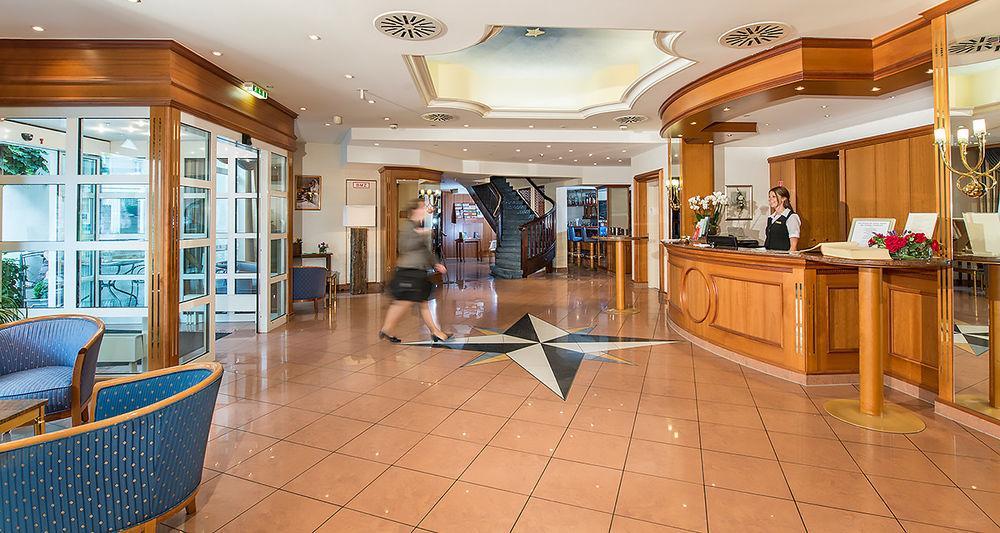 Hotel Wuerttemberger Hof Ерінґен Екстер'єр фото